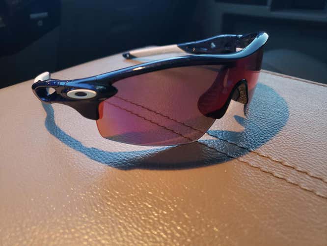 Oakley radar lock