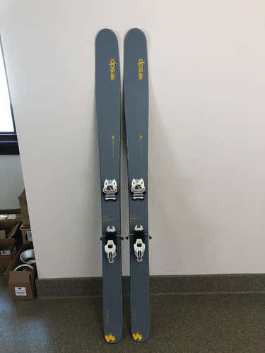186cm DPS Wailer 112 RPC Powder Skis With New Griffin Bindings