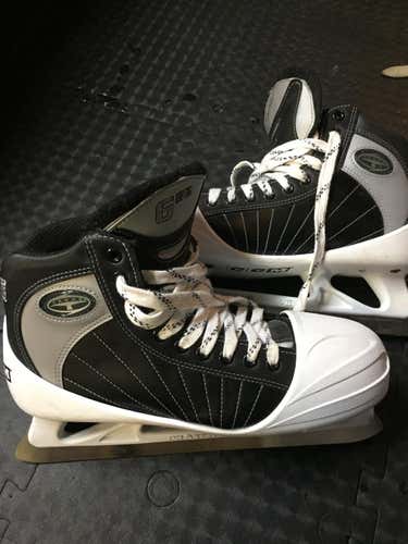 CCM Tacks 652 Goalie Skates Senior Size 11