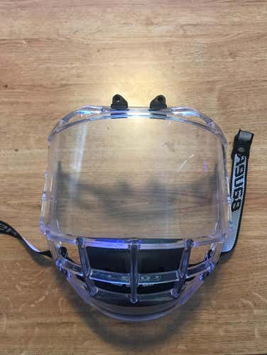 Senior Bauer Concept 3 Full Shield