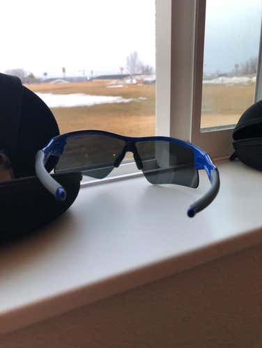 Oakley Radar (Blue) Polarized