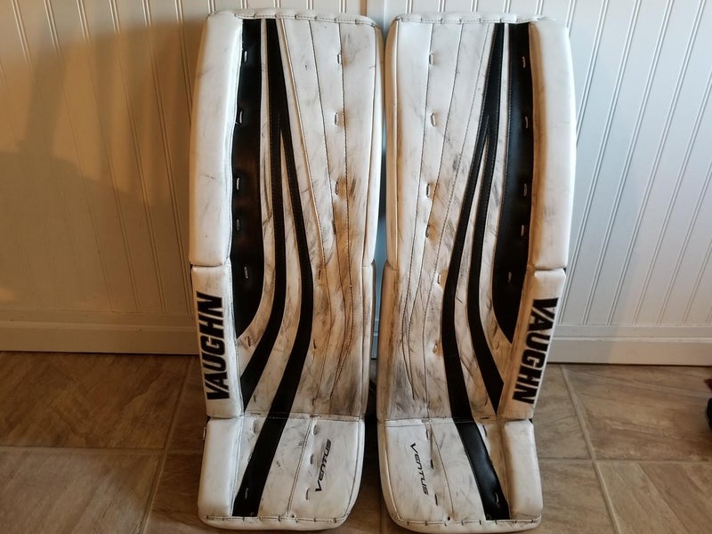 Vaughn Ventus SLR Pro Goalie Leg Pads Senior