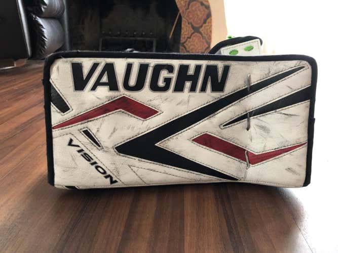 Sr. Vaughn Vision 9400 blocker