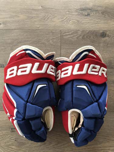 Bauer Vapor APX2 Gloves Senior Pro Stock - Canadiens