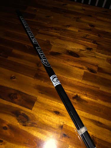 Slightly Used Maverick Wonderboy Shaft