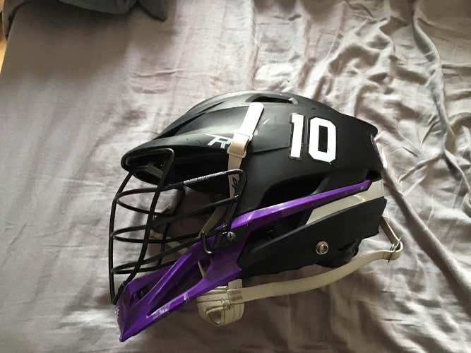 Cascade R All Black- Scranton University Helmet