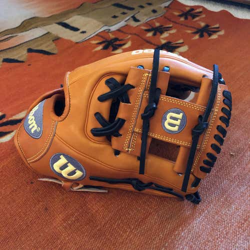 Brand New Wilson A2000 Baseball Glove