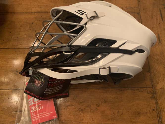 New White Cascade S Lacrosse Helmet