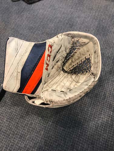 NY Islanders Gibson NHL Pro Return CCM Eflex 3 Goalie Glove!!