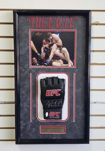 UFC Khabib Nurmagomedov Signed Autographed Glove Frame JSA Authentication
