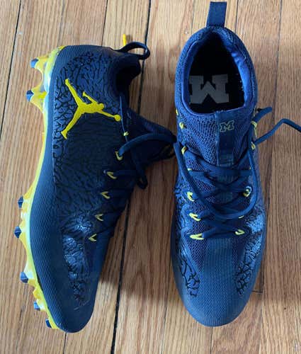 Jordan Michigan Team Cleats sz. 13