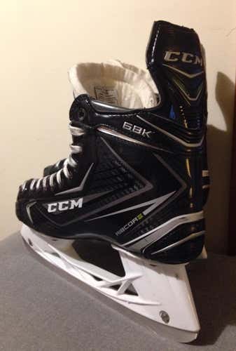 CCM Ribcor 68K 9 EE w/ New OrthoMove Insoles