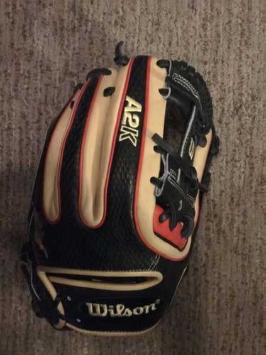 New Wilson A2K Datdude Glove Adult BRANDON PHILLIPS MODEL