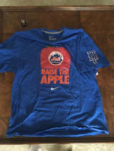 Vintage Nike raise The Apple T-shirt