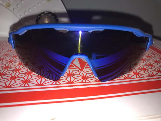 Oakley Radar Ev
