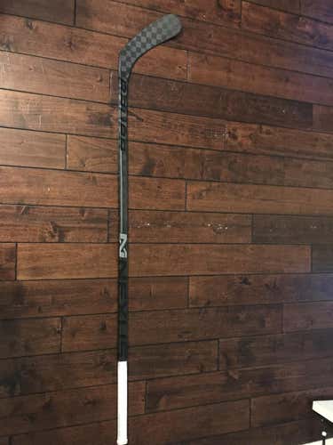 Bauer Nexus 8000 Stick Righty Mid Pro Stock