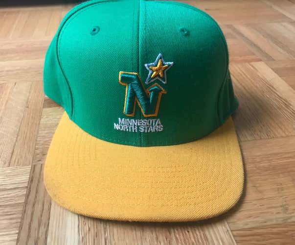 Minnesota North Stars - Mitchell & Ness Snapback Hat