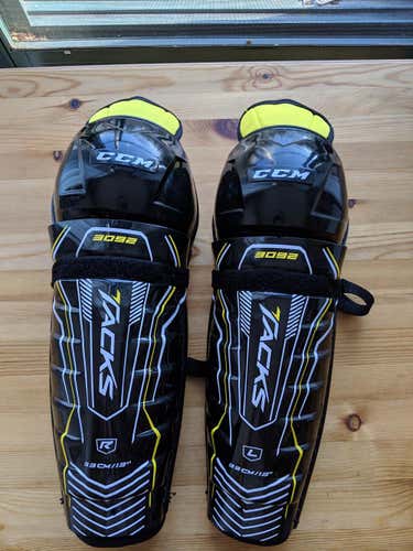 CCM Tacks 3092 Shin Pads