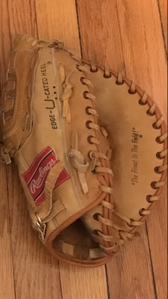 Rawlings Glove