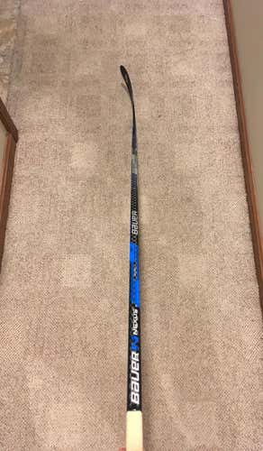 Bauer Nexus Pro Stock, Senior Stick, Flex: 77, Curve: P28