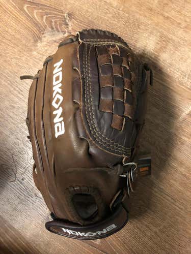 New Nokona Glove -X2 Elite V2 1200