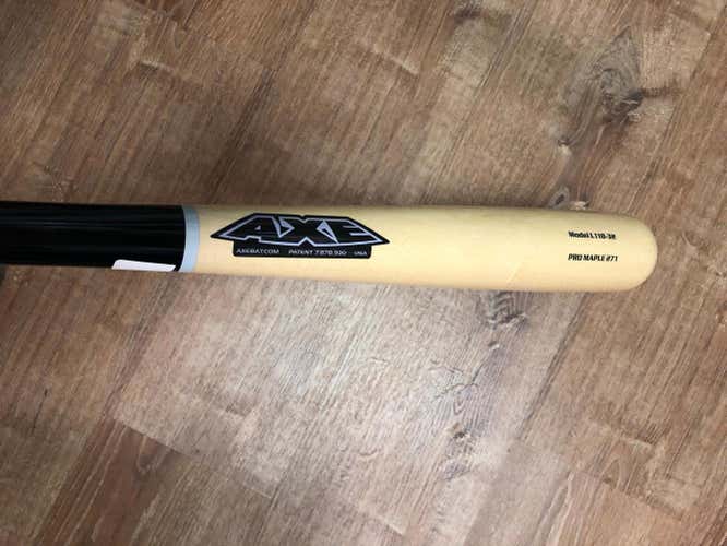New AXE Maple Bat Wood - L118 271