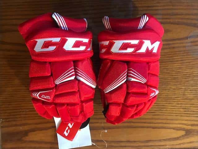 New 13" CCM Tacks 7092 Gloves
