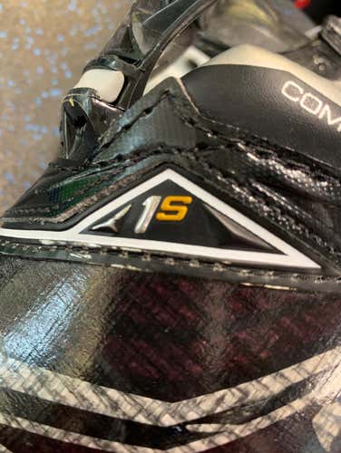 Used 8d Bauer 1s Pro Stock Skates Kasperi Kapanen #28
