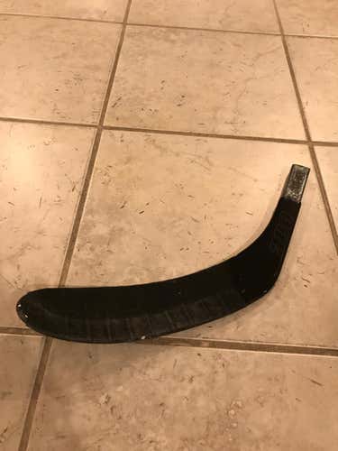 Used Harrow 300 Tapered Blade, Pattern 10 Pro Ovi