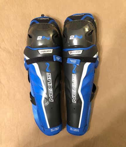 Bauer 2N Shin Pads Size 18”