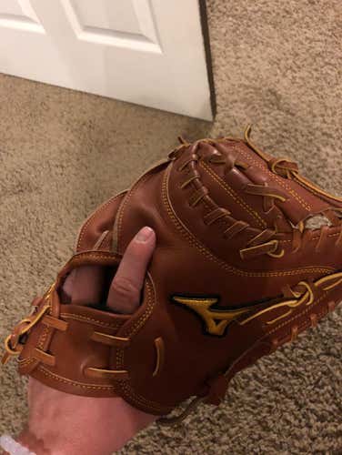 Mizuno Pro Limited Edition