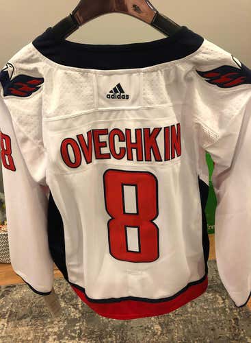 ALEXANDER OVECHKIN #8 Washington Capitals White Home Replica Jersey BRAND NEW WITH TAGS!