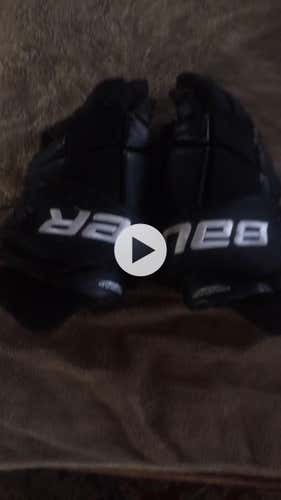 Bauer Gloves