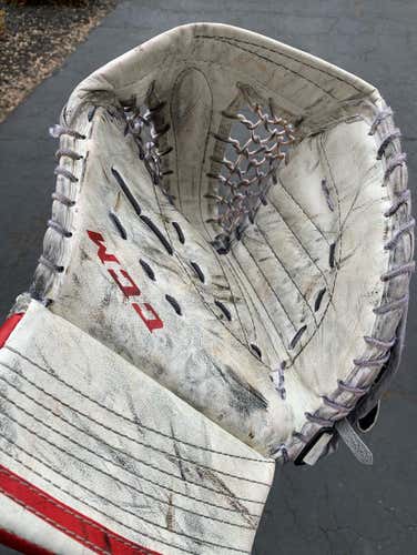CCM E-FLEX JR GLOVE