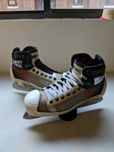Bauer Vapor xxx Goalie Skates Senior Size 9 Bin#4