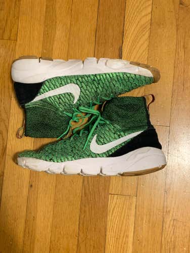 Nike MAGISTA Lifestyle