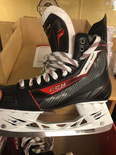 CCM Jestspeed Xtra Pro Senior Skates Size 9.5 D