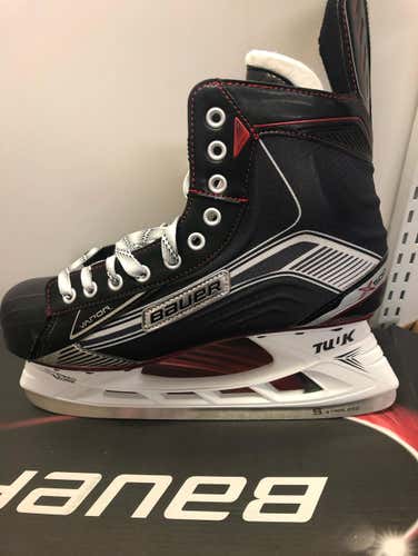 Vapor X500 Senior Skates Size 10.5 D