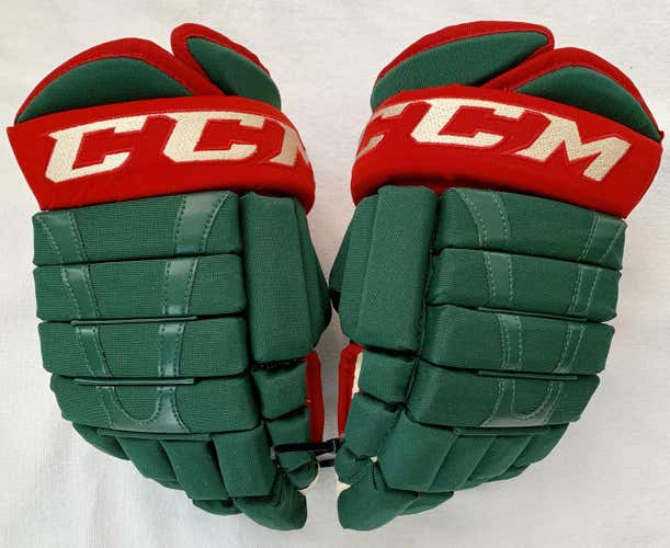 NEW CCM Gloves HG 96 13’ Green/Red
