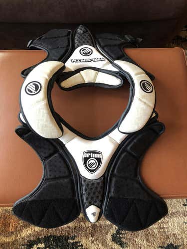 Maverik Shoulder Pads