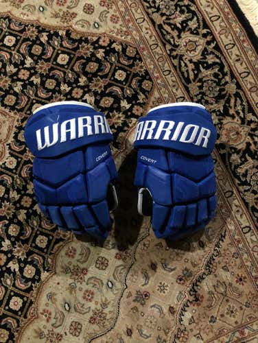 Warrior Hockey Gloves