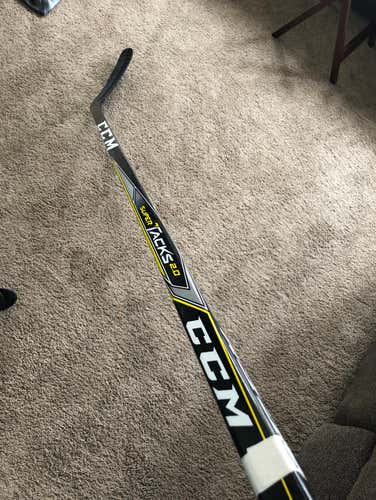 CCM Super Tacks 2.0 Senior 85 Flex Grip P30 Praise Hockey Stick Right Handed