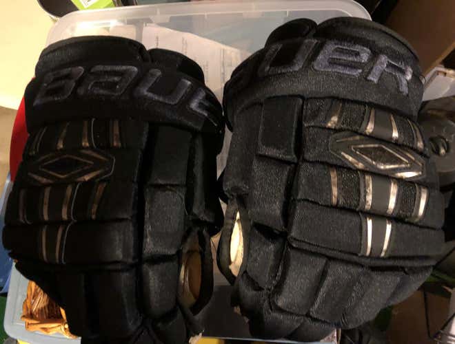 Bauer Hockey Gloves Nexus800 14” Black