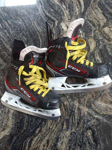 CCM JetSpeed FT1 Skates Youth Size 13
