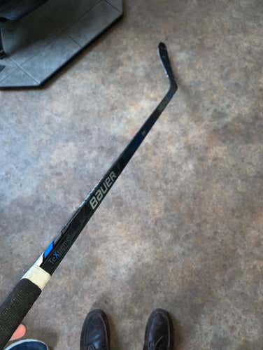 Bauer 1N Hockey Stick