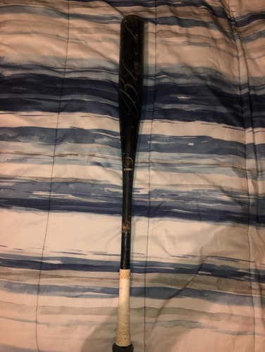 marucci black 33/30 for sale only
