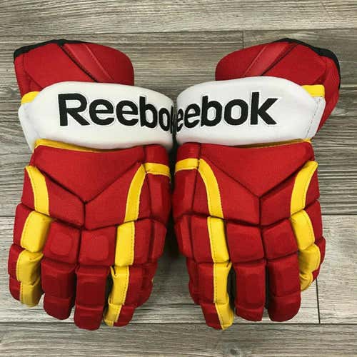 NEW! REEBOK HOCKEY GLOVES 14" CALGARY FLAMES RETRO PRO STOCK