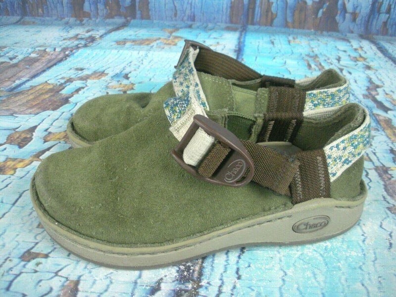 CHACO Pedshed Ecotread Green Suede Shoe Sandals Kids Size 13