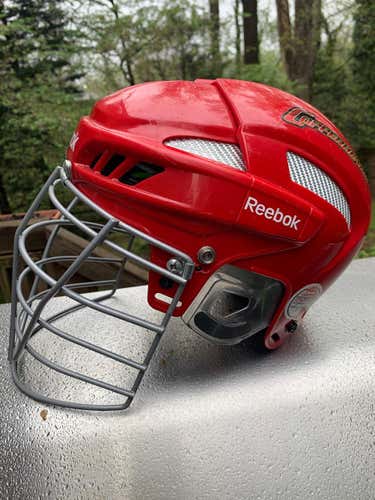 Helmet Adult - Reebok Pro Box Helmet - Size Medium / LG