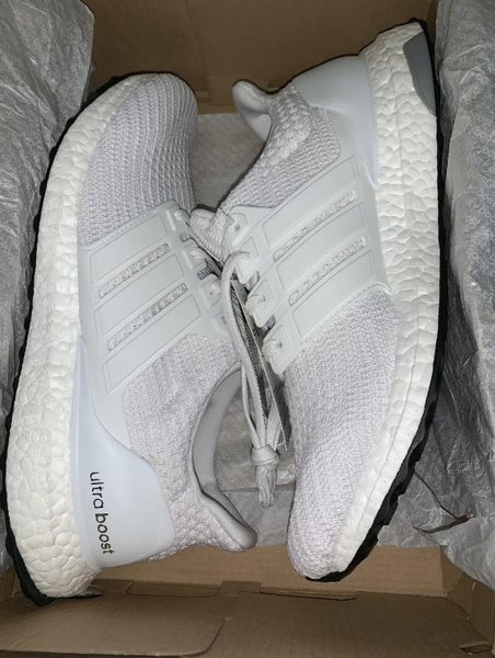 *BRAND NEW* Adidas Ultra boost 4.0 Triple White size 9.5